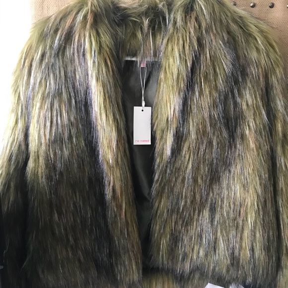 Faux fur jacket size small - Picture 3 of 4